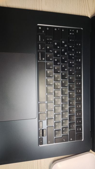 Macbook air 15 M3 8/256 Midnight 2024