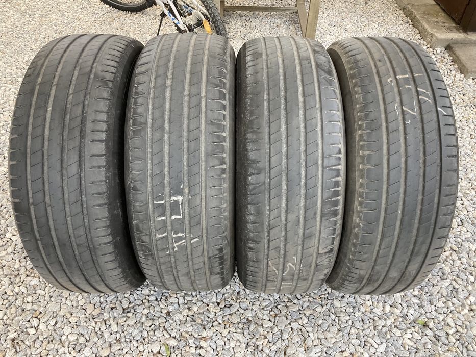 Гуми за джип 225-65-17