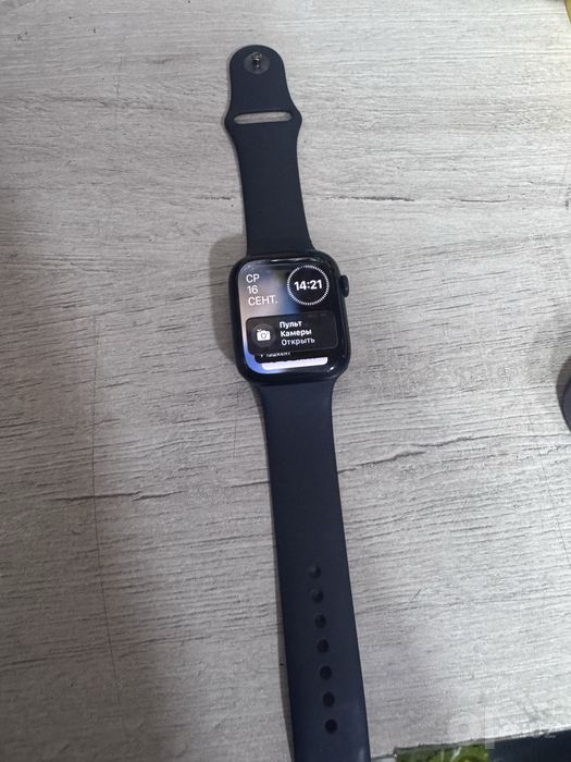 iwatch8 32gb 100%yomkst