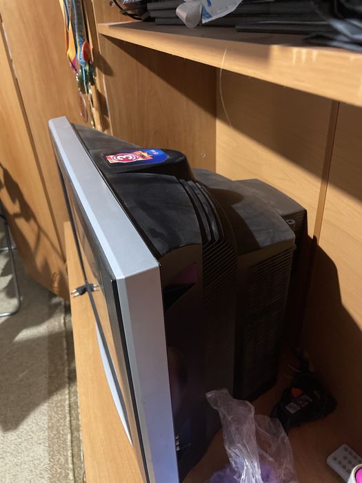 Телевизор LG 21FS4RG