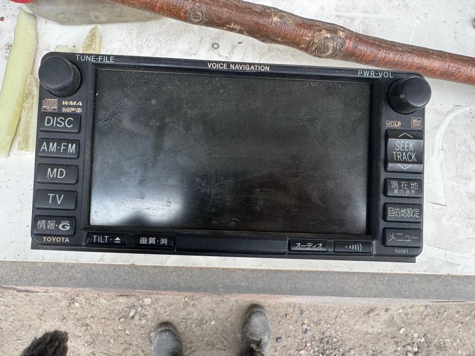 Магнитофон Toyota Crown