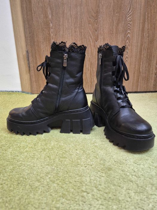 Дамски зимни боти