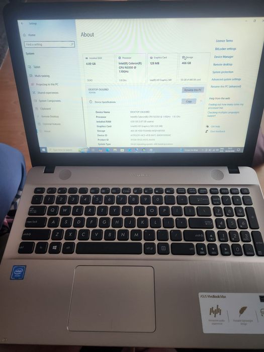 Vand laptop Asus Vivobook