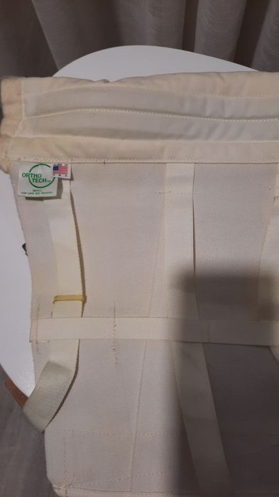 Наколенники и корсет