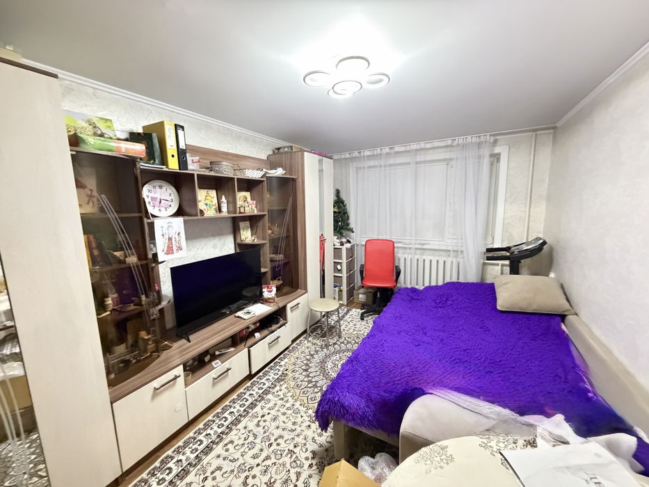 Двухкомнатная в центре недалеко от Достык моллас. Сдается впервые