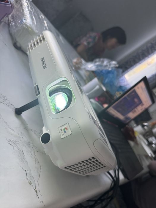Проектор EPSON