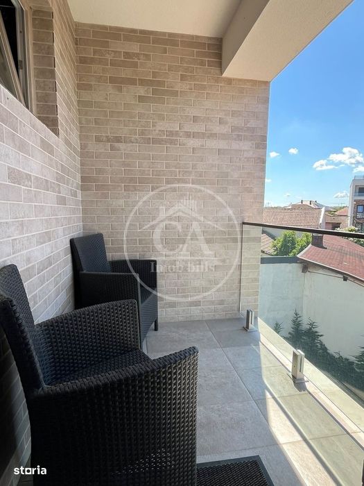Apartament cu 3 camere de vânzare în zona Cantemir, Oradea