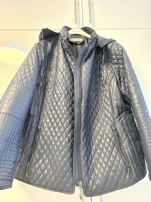 Geaca dama matlasata primavara