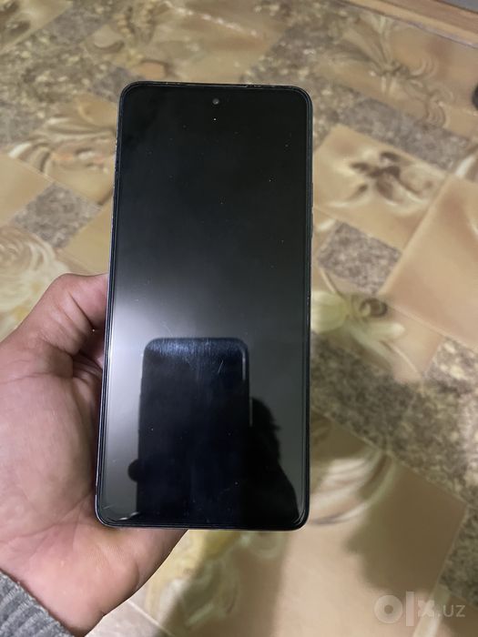 TECNO SPARK 10 Pro sotiladi! Xolati ideal!