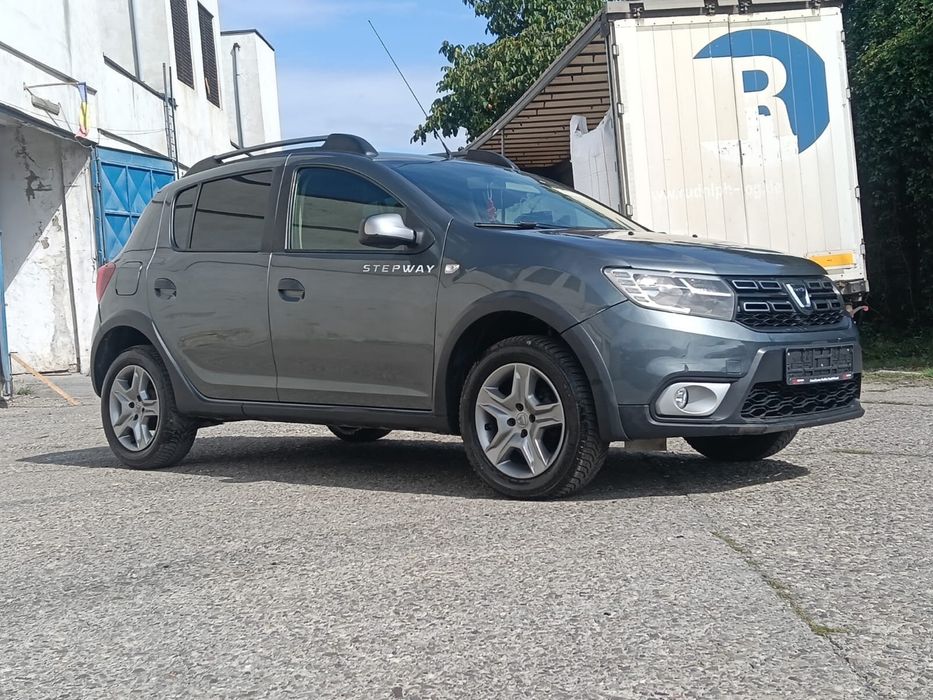 Dacia sandero stepway cutie automata 1.5 dci-2017-E6-full