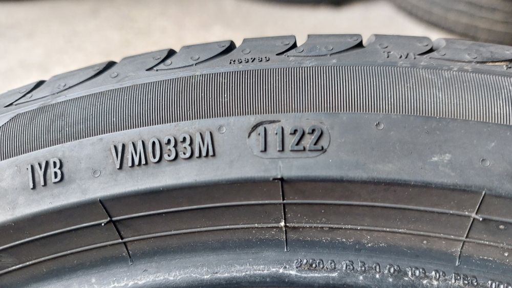 Летни гуми 255/35/18 Pirelli Powergy 2 броя