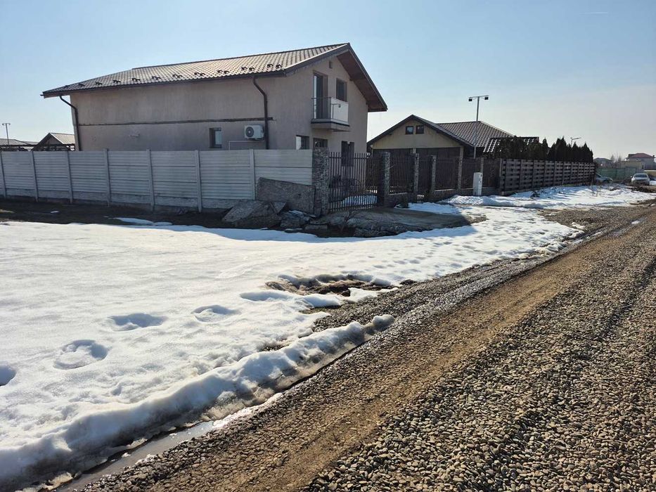 Vanzare teren Balotesti,vecin Terra Residence,intre case, 29000 euro