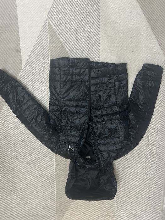 Чёрная куртка для девочек