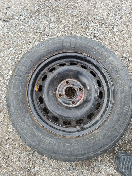 Продам резину с диском р15