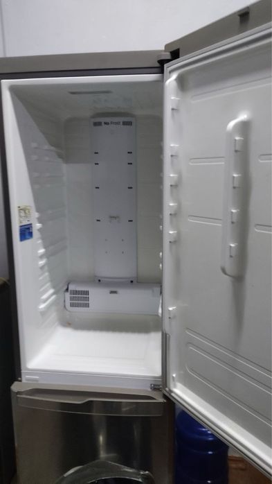 Продается холодильник