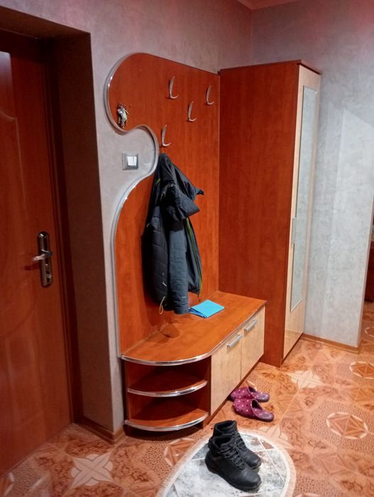 Inchiriez apartament 3 camere
