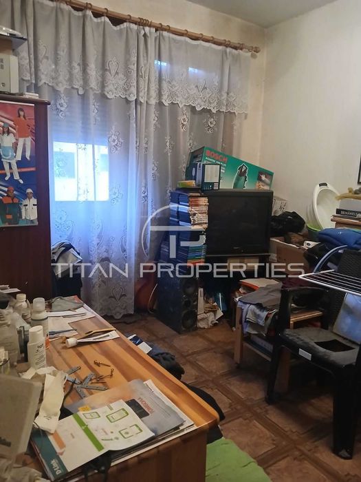 Продава се Тристаен апартамент в Пловдив, Съдийски - 60 кв.м за 961 €/кв.м - Снимка #2