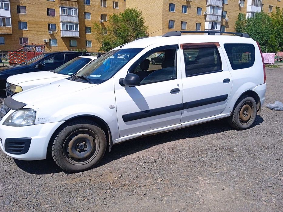 Ларгус 2015г.в 7мест