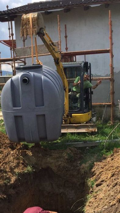 Montaj fose septice, sisteme pluviale , canalizare, apa potabila, etc.