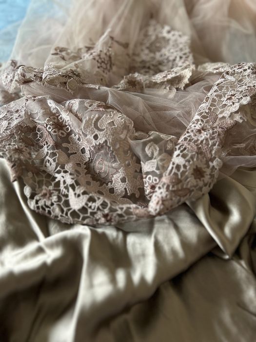 Rochie dantela, satin & Swarovski