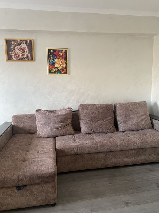 Продам угловой диван