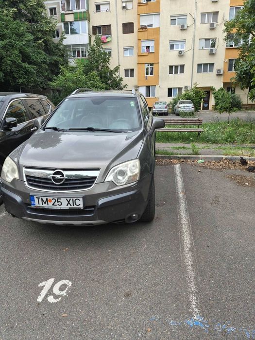 Vând Opel Antara 2.0 CDTI / 2.0 diesel, 150 CP, tracțiune integrală 4x4 / AWD, cutie automată, an fabricație 2007, cu 210.000 km