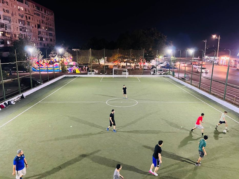 Stadion Football maydon arena