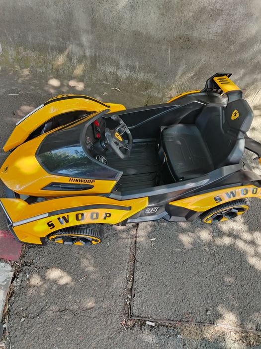 Mașinuța electrica