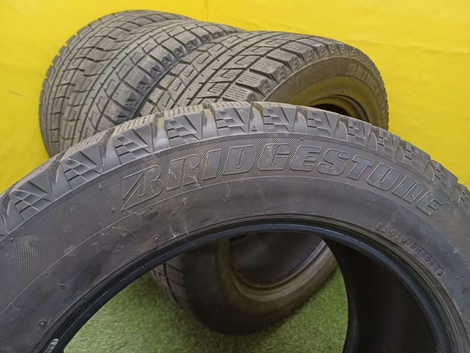 Шины 255 55 R18 BRIDGESTONE комплект