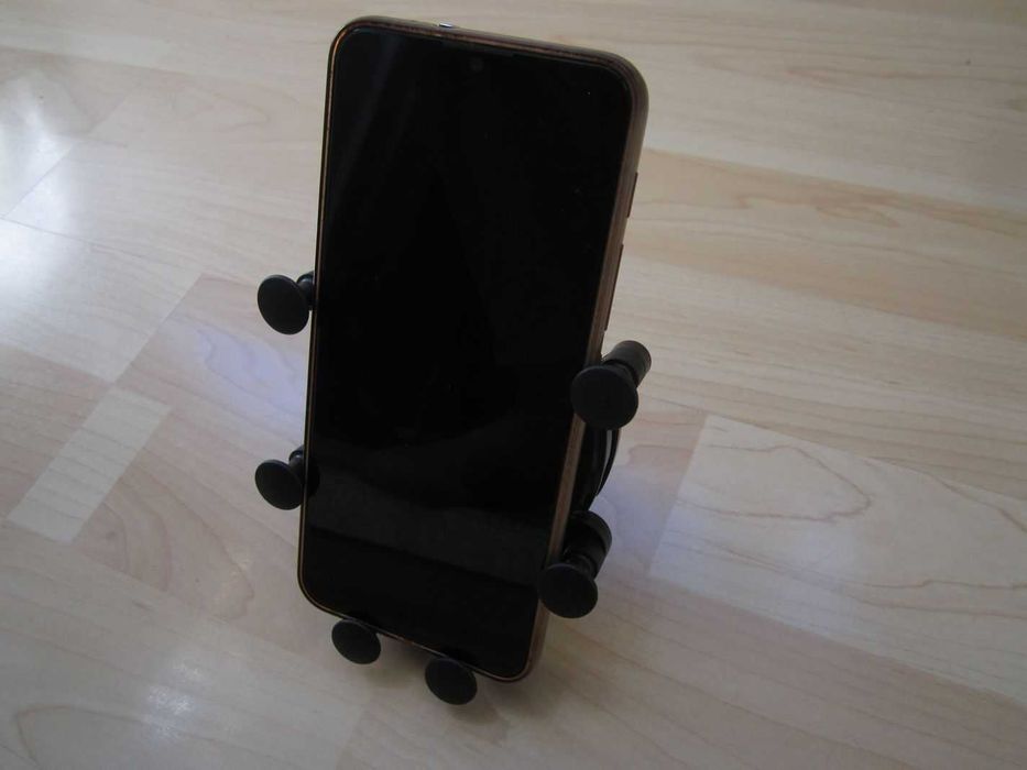 Универсална 6-точкова стойка за телефон - нова