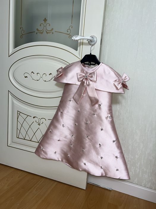 Срочно продам очень красивое платье