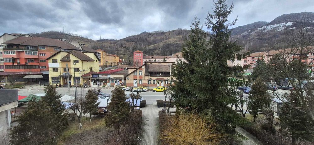 Apartament 2 camere de vanzare