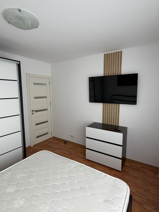 Inchiriez ap 3 camere Eremia Grigorescu