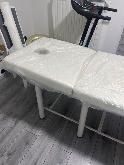 Pat cosmetica, masaj. Aproape  nou