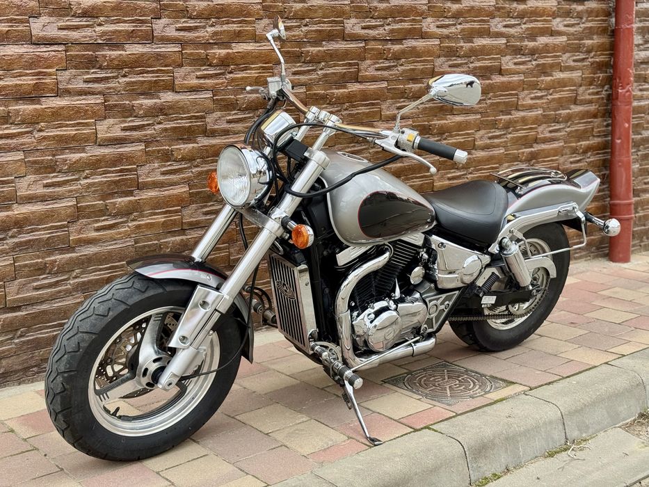 Suzuki Marauder VZ 400