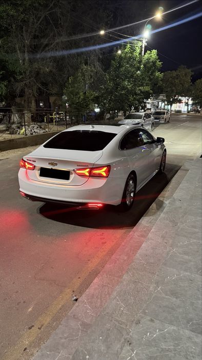 Chevrolet Malibu 2 2018 г. — переделан в Premier