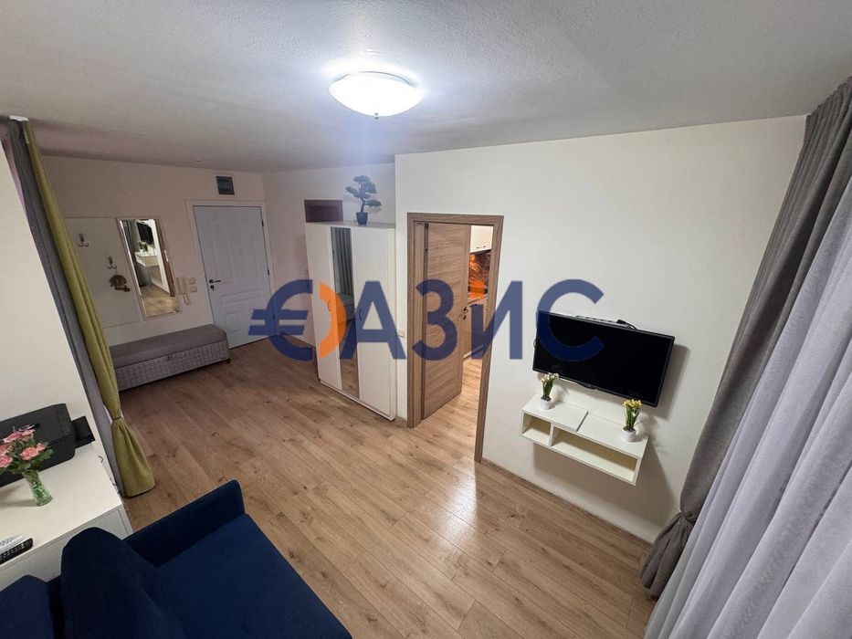 Продава се Двустаен апартамент в к.к. Слънчев бряг - 53 кв.м за 645 €/кв.м - Снимка #7