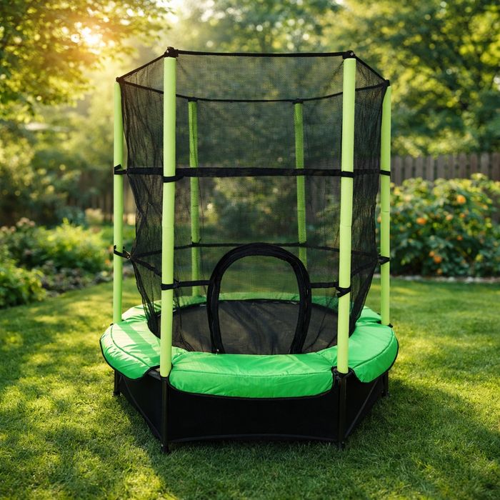 Батут за деца в три цвята