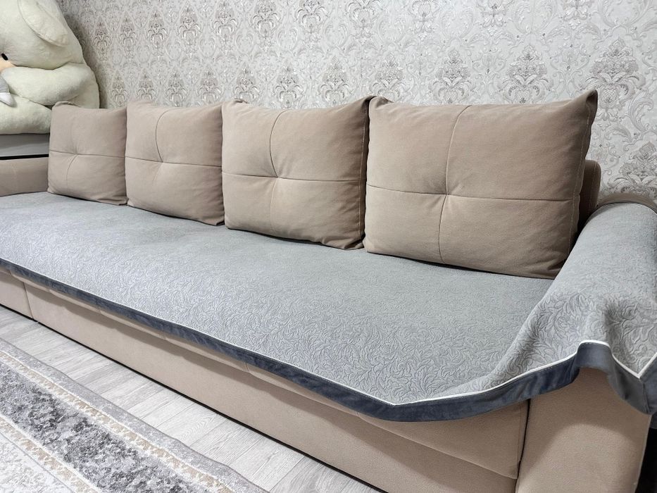 Продаётся Диван 3 метра