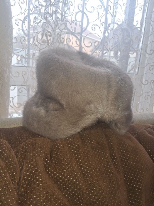 Продам шапку натуральный мех