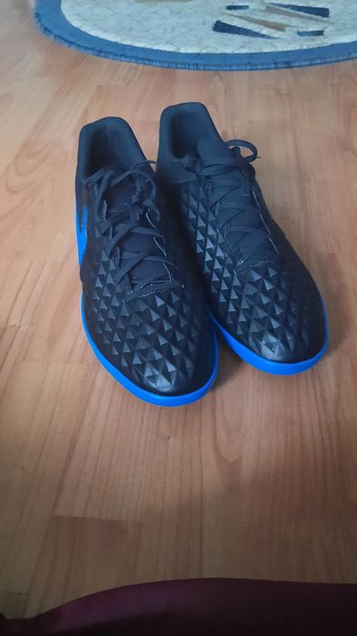 Adidasi Nike Tiempo Legend 8, noi