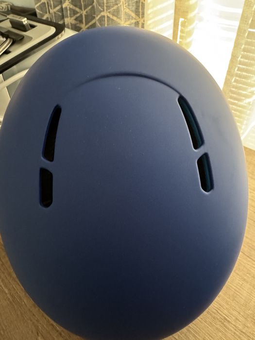 Продам шлем с горнолыжными очками