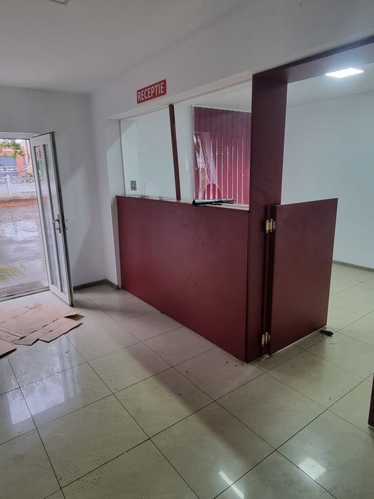 De închiriat spațiu central