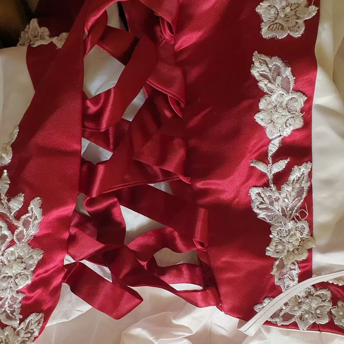 Rochie cu trena de nunta ( de ocazie,  de nasa )