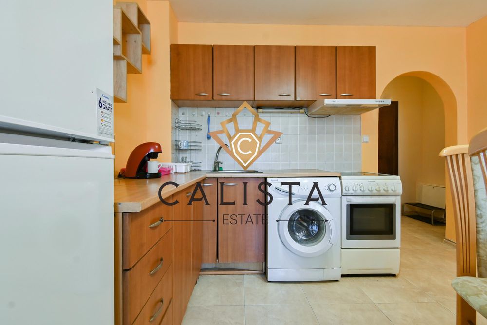 Дава се под наем Двустаен апартамент в София, Център - 55 кв.м за 597.21 € - Снимка #3