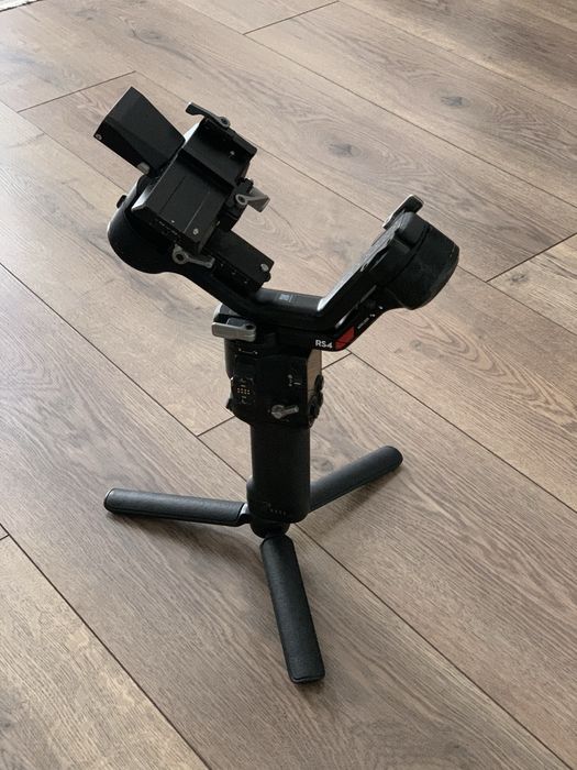 DJI Ronin RS4, стабилизатор