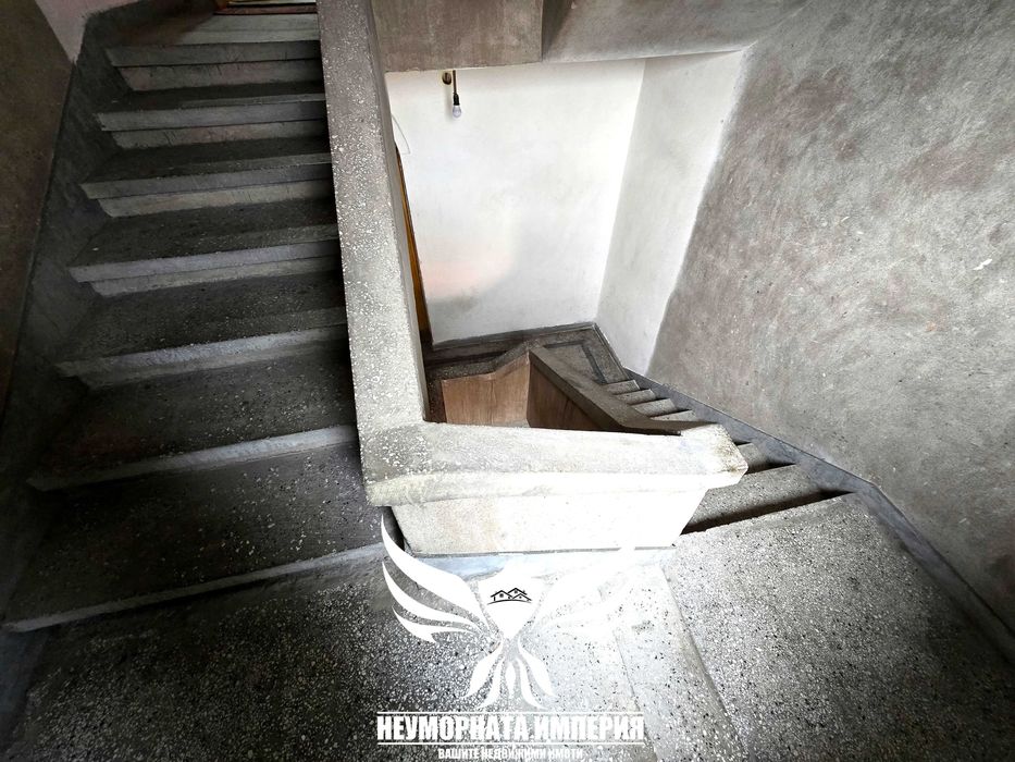 Продава се Четиристаен апартамент в Асеновград - 102 кв.м за 1422 €/кв.м - Снимка #15