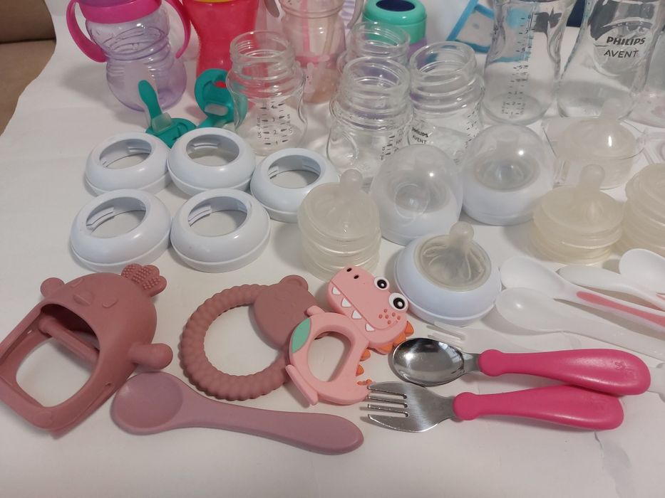 Лот от 2 големи и 4 малки стъклени шишета на Philips Avent