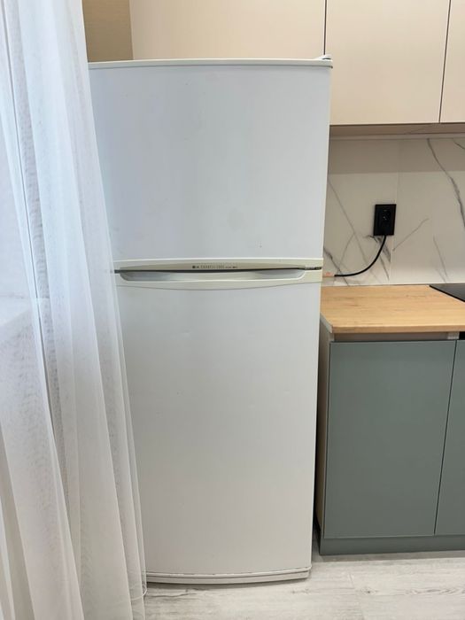 Холодилник  бу хороший состояни