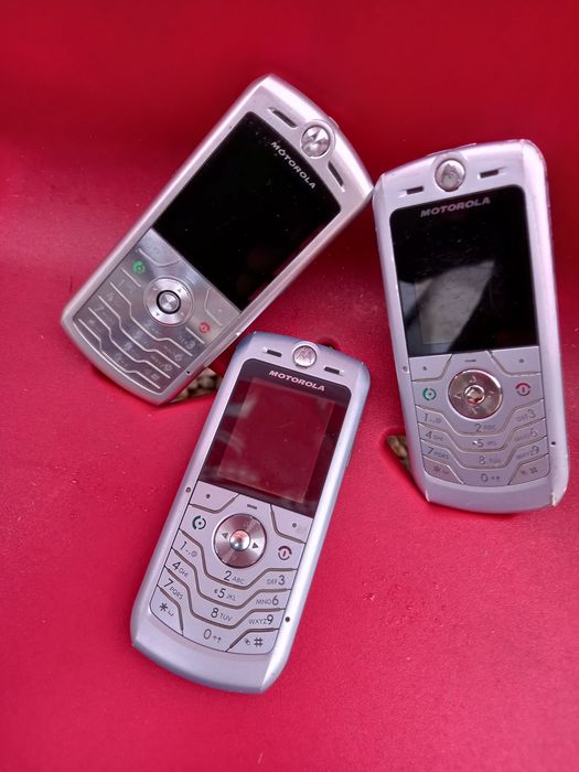 Vând Motorola L6 pt Pasionați sau Colecționari